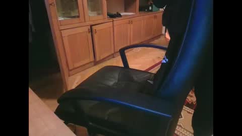 Snapshot of bady_jesus chatting on October 9, 7:56 pm bady_jesus online show from October 9, 7:56 pm
