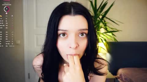 Snapshot of bae_miamor chatting on May 26, 5:42 pm Hello my name is Ariella online show from May 26, 5:42 pm