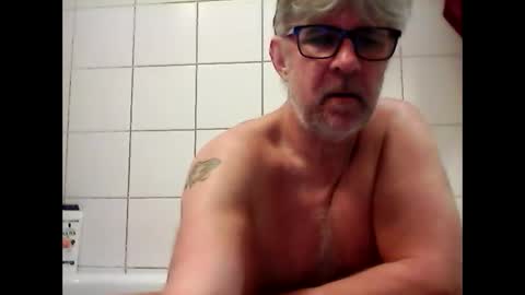 baggelina75 online show from February 19, 7:16 pm