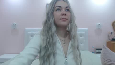 Snapshot of bagyrra chatting on April 14, 9:15 am Banana online show from April 14, 9:15 am