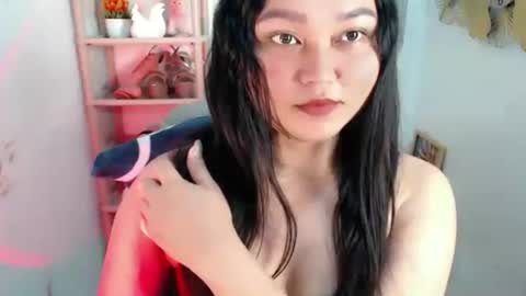 Snapshot of bahoglaway69 chatting on June 26, 6:07 am april online show from June 26, 6:07 am