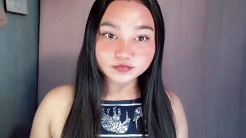 Snapshot of bahoglaway69 chatting on August 7, 4:20 pm april online show from August 7, 4:20 pm