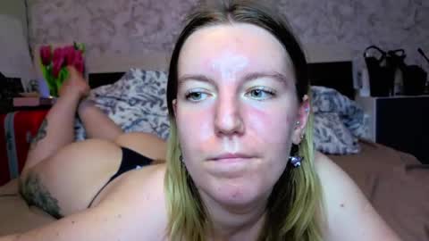 holly online show from June 7, 3:38 pm