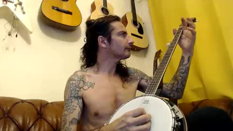 Bailey online show from November 13, 1:59 am