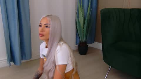 bailey_rush online show from October 23, 2:38 pm