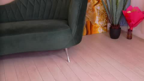 Snapshot of bailey_rush chatting on May 25, 5:30 pm bailey_rush online show from May 25, 5:30 pm