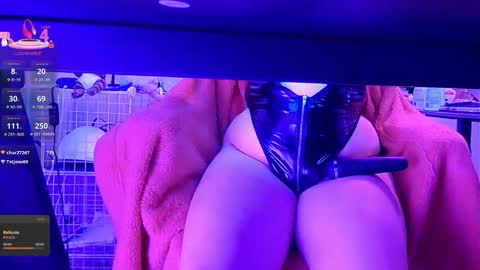 Bailey  online show from February 20, 2:30 am