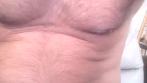 Snapshot of baker305 chatting on January 17, 2:27 am baker305 online show from January 17, 2:27 am