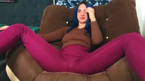 Amy online show from February 8, 9:29 pm