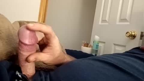 Snapshot of ballsdeepbruce chatting on November 27, 8:27 am ballsdeepbruce online show from November 27, 8:27 am