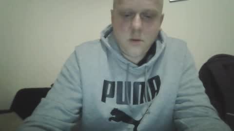 Snapshot of ballzrockwell chatting on May 27, 4:04 pm ballzrockwell online show from May 27, 4:04 pm