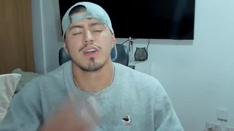 Andres -  online show from March 12, 10:54 am