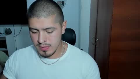 Andres -  online show from August 7, 3:52 am