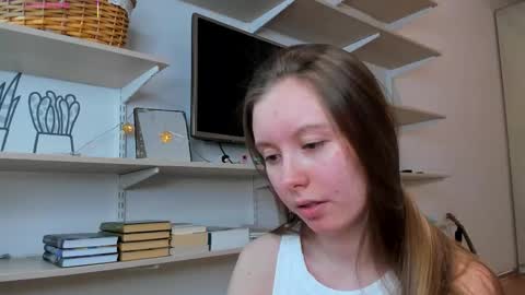 Kira online show from March 15, 4:24 pm