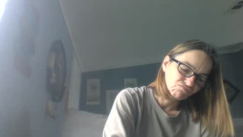 Snapshot of bamacpl80 chatting on April 25, 1:41 pm bamacpl80 online show from April 25, 1:41 pm