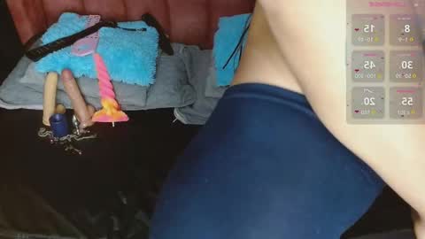 Arianna   online show from October 23, 9:57 pm