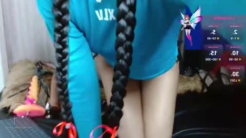 Arianna   online show from November 22, 9:14 pm