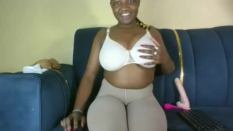 Snapshot of bambi_blush chatting on November 20, 10:53 pm bambi online show from November 20, 10:53 pm