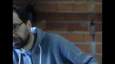 Ezequiel online show from November 16, 10:04 pm