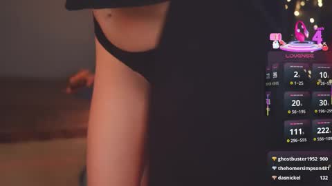 Ellen and  online show from February 25, 1:50 pm