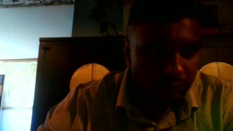 Snapshot of bandusrilanka200 chatting on June 16, 11:18 pm bandusrilanka200 online show from June 16, 11:18 pm
