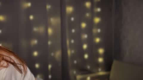 Mila  online show from December 21, 10:06 pm