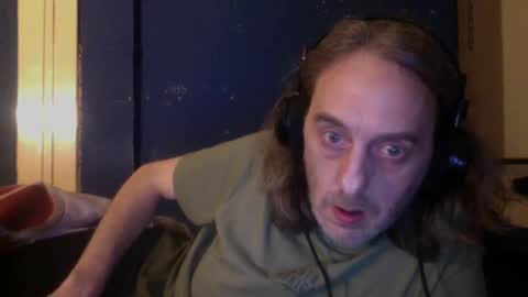 Snapshot of bangintoleather chatting on January 17, 3:23 am bangintoleather online show from January 17, 3:23 am