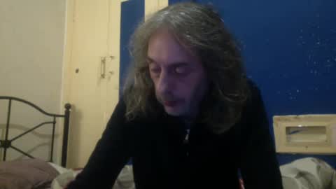 Snapshot of bangintoleather chatting on February 14, 3:11 am bangintoleather online show from February 14, 3:11 am