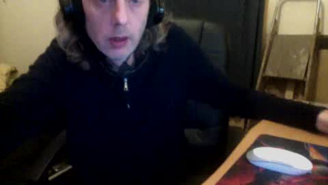 Snapshot of bangintoleather chatting on October 2, 2:07 am bangintoleather online show from October 2, 2:07 am