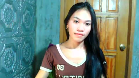 Snapshot of baninay810654 chatting on June 28, 11:22 pm baninay810654 online show from June 28, 11:22 pm