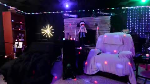 BANJOEY online show from June 4, 3:23 am