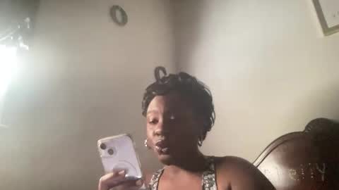 Chelly online show from April 23, 8:22 pm