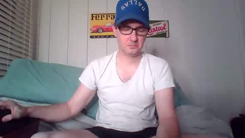 Snapshot of banksysmash chatting on May 12, 2:41 am Jay online show from May 12, 2:41 am
