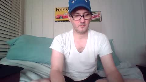 Snapshot of banksysmash chatting on June 4, 2:17 am Jay online show from June 4, 2:17 am