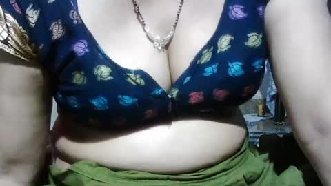 Snapshot of bannynew chatting on July 28, 8:12 pm Bannynew online show from July 28, 8:12 pm