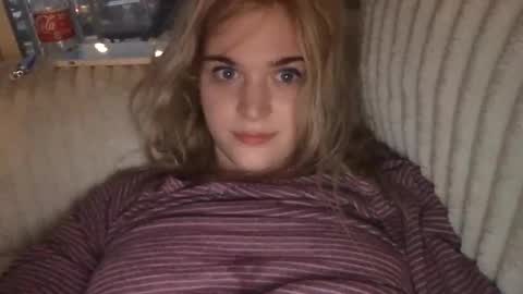 Snapshot of bansam1738 chatting on November 8, 10:30 pm bansam1738 online show from November 8, 10:30 pm