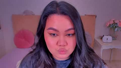 Snapshot of barbara_bb chatting on December 7, 2:42 am Barbie Kim online show from December 7, 2:42 am