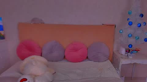 Snapshot of barbara_bb chatting on December 14, 4:56 am Barbie Kim online show from December 14, 4:56 am