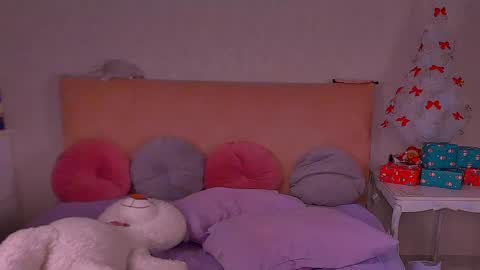 Snapshot of barbara_bb chatting on January 12, 1:53 am Barbie Kim online show from January 12, 1:53 am