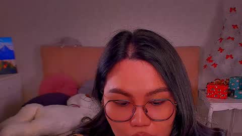 Snapshot of barbara_bb chatting on January 24, 3:02 pm Barbie Kim online show from January 24, 3:02 pm