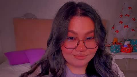 Snapshot of barbara_bb chatting on February 7, 7:49 pm Barbie Kim online show from February 7, 7:49 pm