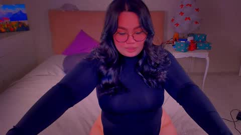 Snapshot of barbara_bb chatting on February 8, 2:47 am Barbie Kim online show from February 8, 2:47 am