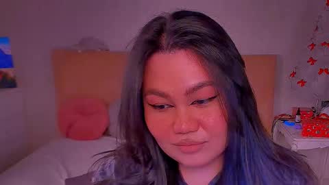 Snapshot of barbara_bb chatting on February 9, 8:13 pm Barbie Kim online show from February 9, 8:13 pm