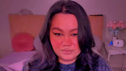 Snapshot of barbara_bb chatting on March 1, 7:37 pm Barbie Kim online show from March 1, 7:37 pm