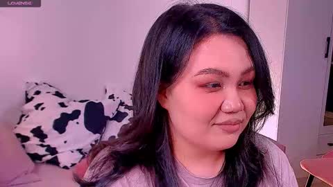 Snapshot of barbara_bb chatting on November 9, 5:00 pm Barbie Kim online show from November 9, 5:00 pm