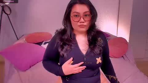 Snapshot of barbara_bb chatting on November 13, 8:41 pm Barbie Kim online show from November 13, 8:41 pm