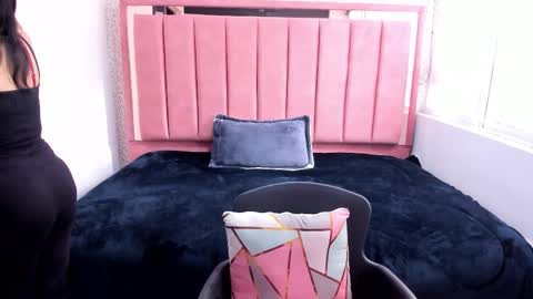 Snapshot of barbara_fox__ chatting on November 25, 11:54 am B A R B A R A online show from November 25, 11:54 am