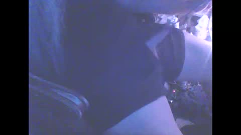 Snapshot of barbarojo1963 chatting on January 3, 12:00 am barbarojo1963 online show from January 3, 12:00 am
