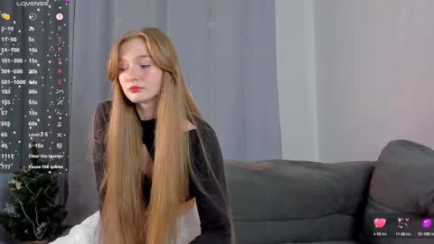 Snapshot of barbbiiedoll chatting on January 19, 9:55 pm Kendall online show from January 19, 9:55 pm