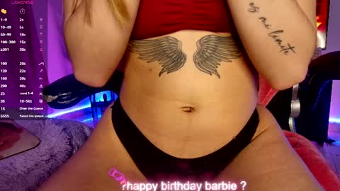 Snapshot of barbie20_ chatting on June 14, 2:24 am sexy Barbie online show from June 14, 2:24 am